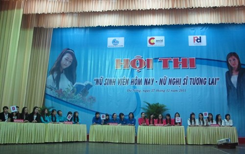 Đà Nẵng: “Nữ sinh viên hôm nay - Nữ nghị sĩ tương lai”